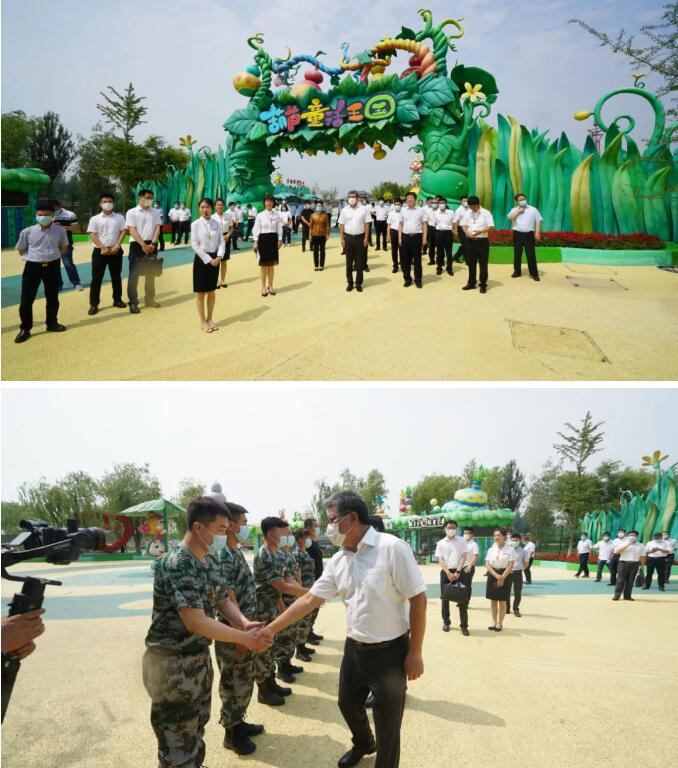 揭牌儀式后，活動人員參觀應急管理科教體驗基地